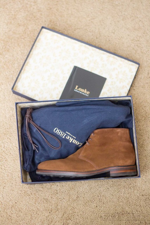 loake-shoemakers-review-1880-kempton-chukka-brown-suede